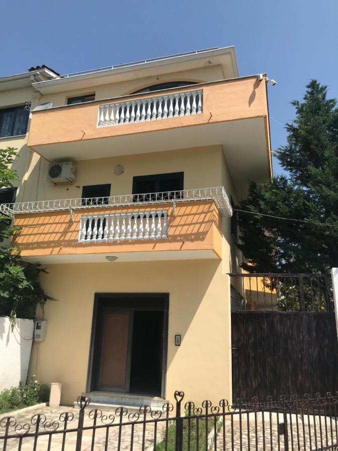 Sunrise Guest House Shkodër Exterior foto